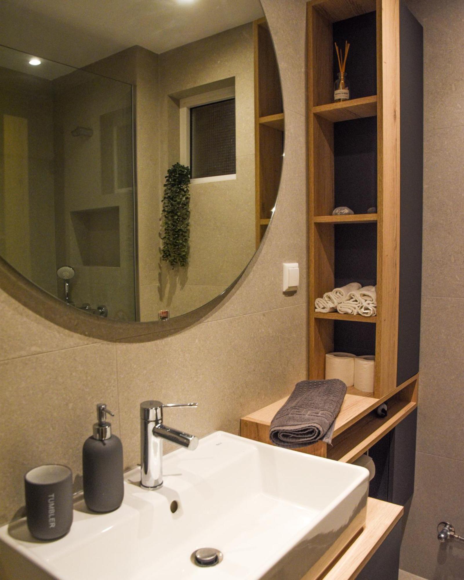 Mimosa Apartment *